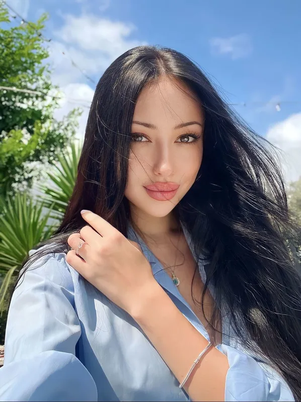 Oleksandra, 27, from London — verified profile